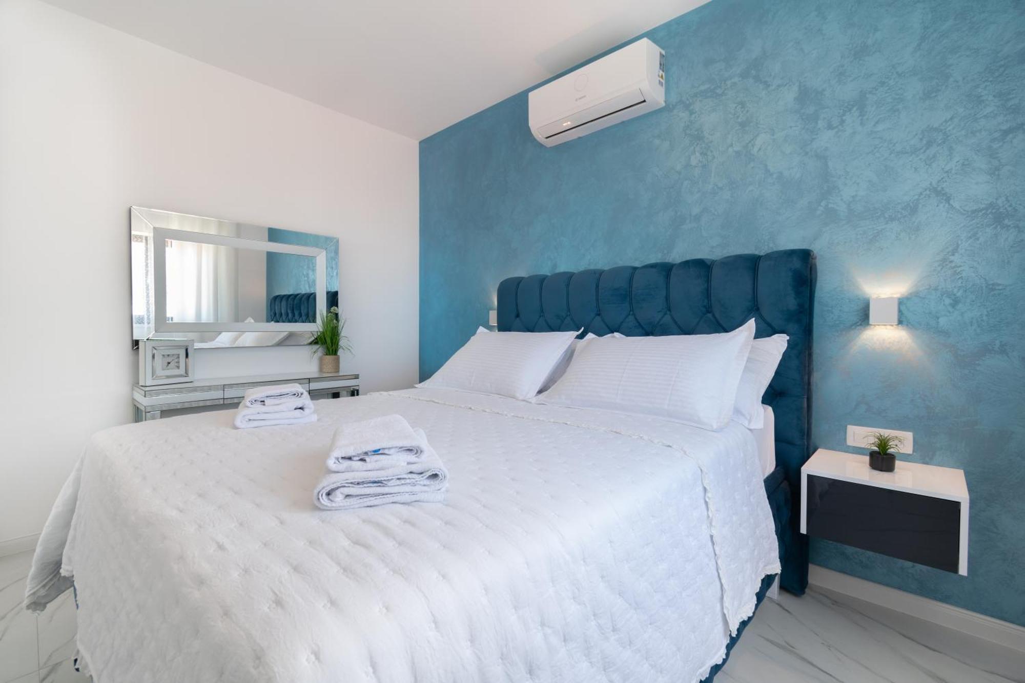 マカルスカLux Penthouse Panoramic View With Jacuzziアパートメント エクステリア 写真